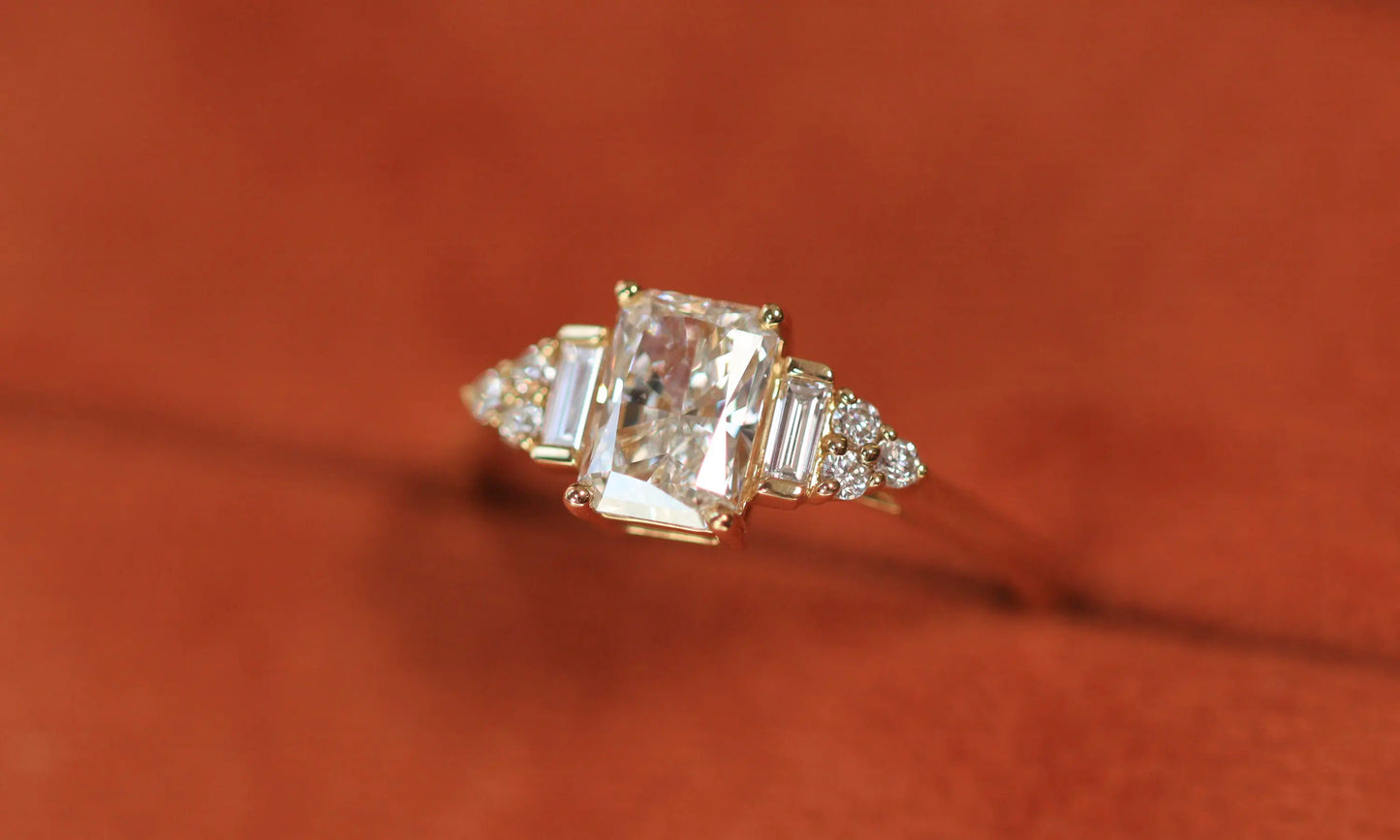 What's the Difference Between 'Low Profile' and 'Wed Fit' Engagement Rings