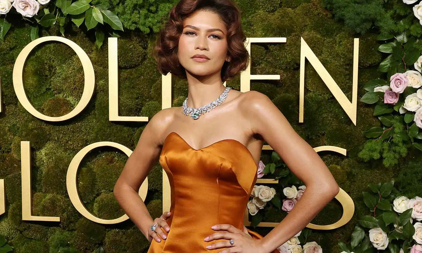 Zendaya Sparks Engagement Rumours with Dazzling Golden Globes Ring!