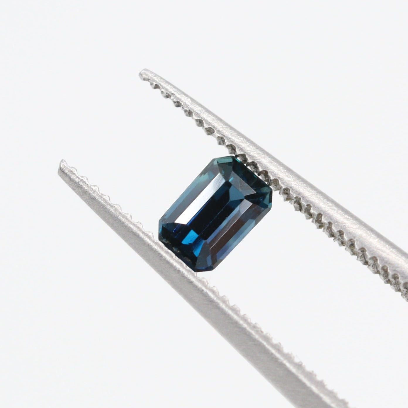 Sapphire for engagement ring